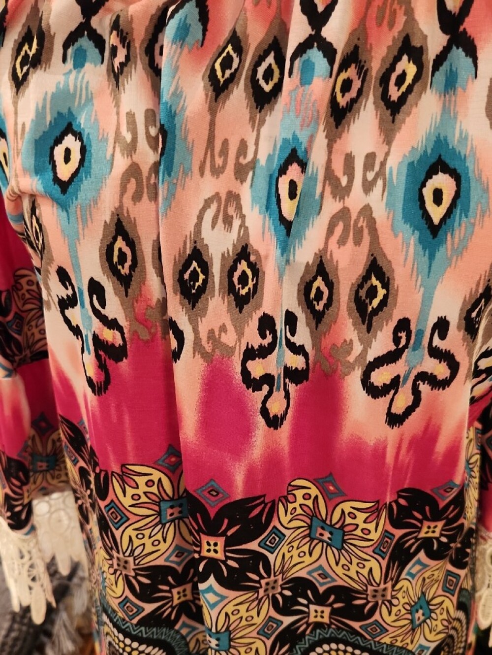 WinWin Pink & Blue Boho Off-Shoulder Lace Sleeve Tunic - Picture 3 of 8